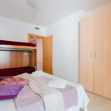 בית נופש Iside In Centro אוטרנטו